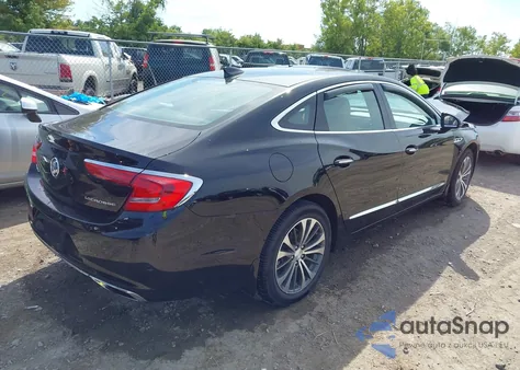 2017 Buick Lacrosse Essence z USA, uszkodzony, nr VIN 1G4ZP5SS4HU160767